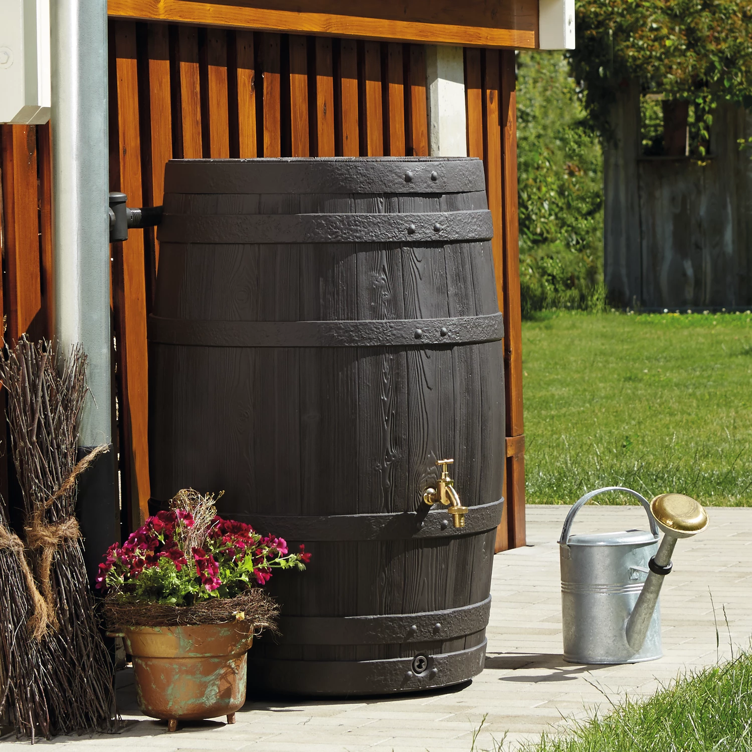 Дождевая бочка Rain Barrel 240 литров